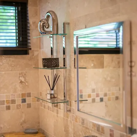 Дом отдыха 2 Bed In Whitby Oc-ra004 *